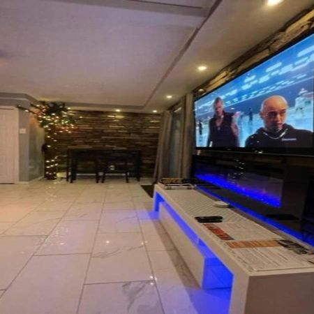 Brooklyn Luxury Spring Retreat With Private Outdoor Space New York Luaran gambar